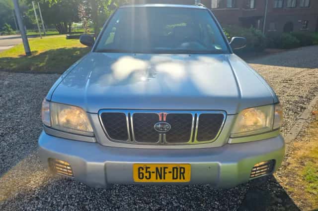 Subaru Forester (2002) thumbnail 3