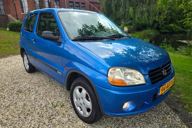 Suzuki Ignis (2003) thumbnail 4