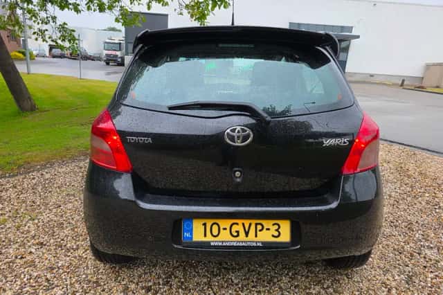 Toyota Yaris (2008) thumbnail 6