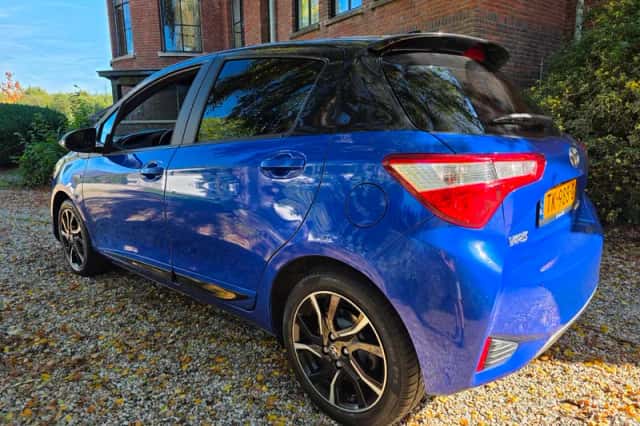 Toyota Yaris (2018) thumbnail 3