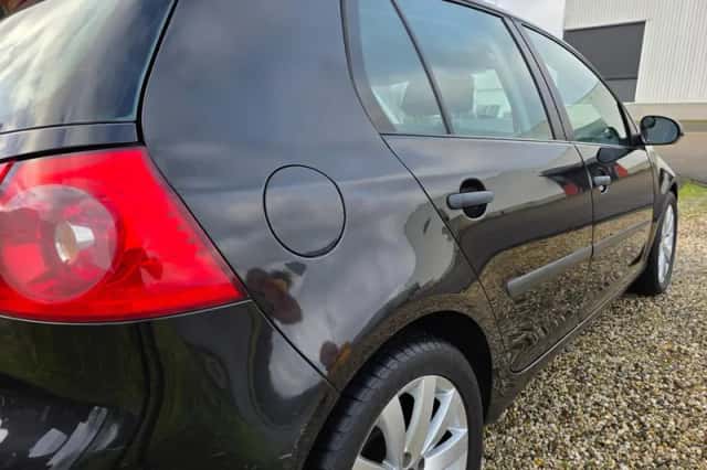 Volkswagen Golf (2004) thumbnail 6