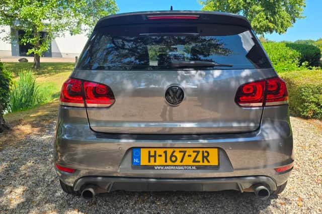Volkswagen Golf (2011) thumbnail 6