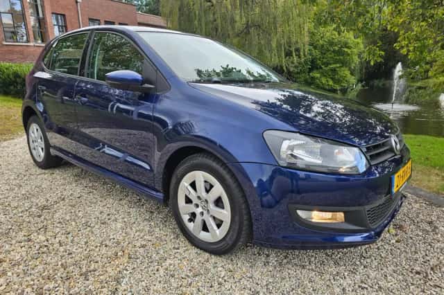 Volkswagen Polo (2011) thumbnail 1