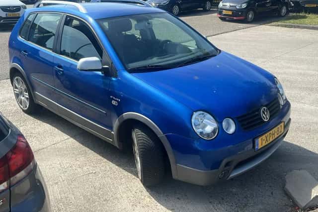 Volkswagen Polo (2004) thumbnail 1