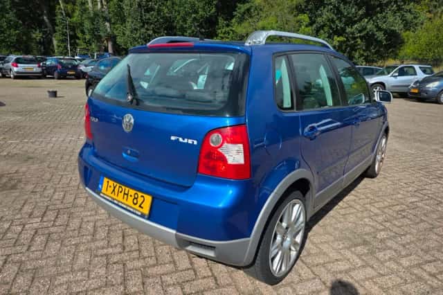Volkswagen Polo (2004) thumbnail 6
