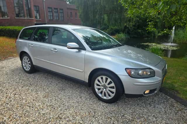Volvo V50 (2005) thumbnail 1