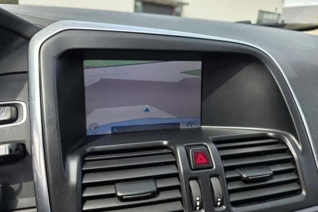 Volvo XC60 (2012) thumbnail 4