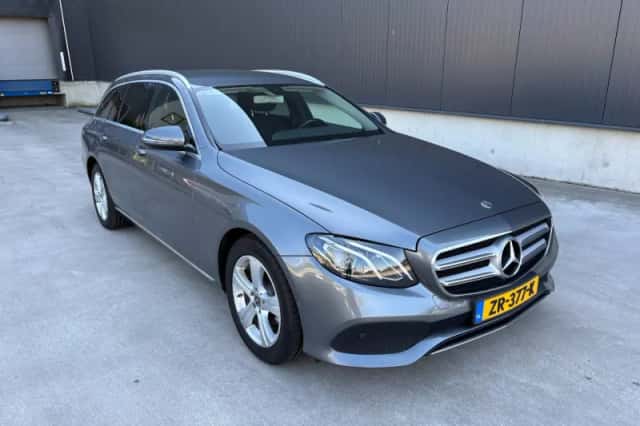 Mercedes-Benz E-Klasse (2018) thumbnail 1
