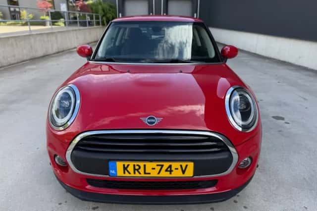 MINI One (2019) thumbnail 2