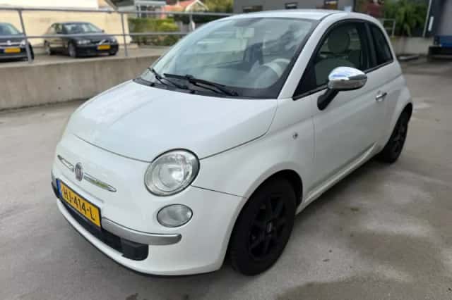 Fiat 500 (2011) thumbnail 3