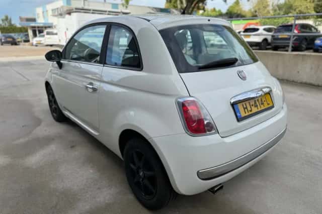 Fiat 500 (2011) thumbnail 4