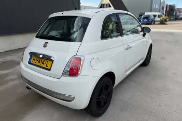 Fiat 500 (2011) thumbnail 6