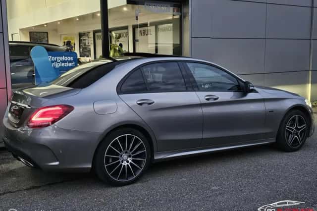 Mercedes-Benz C-Klasse (2020) thumbnail 2