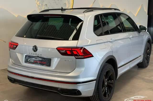Volkswagen Tiguan (2022) thumbnail 2
