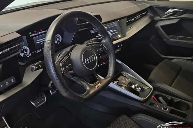 Audi A3 (2023) thumbnail 3