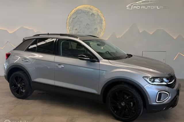 Volkswagen T-Roc (2022) thumbnail 6