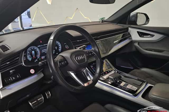 Audi Q8 (2021) thumbnail 3