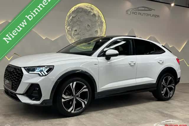 Audi Q3 Sportback (2023) thumbnail 1