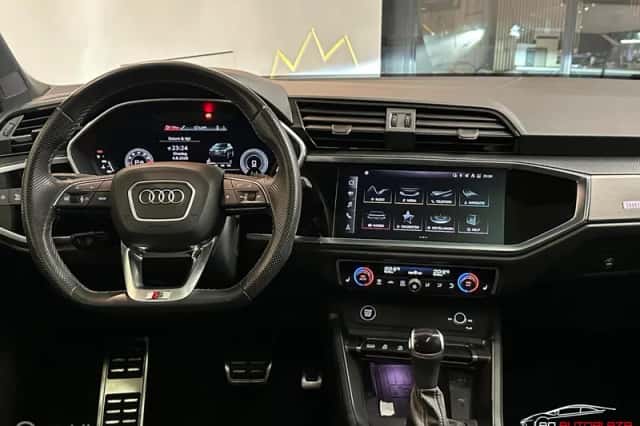 Audi Q3 Sportback (2023) thumbnail 3
