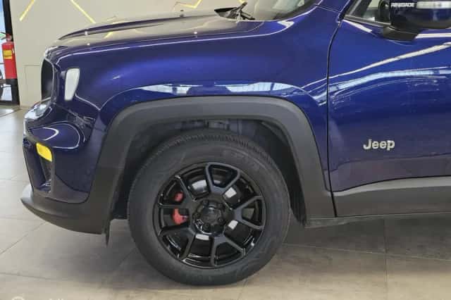 Jeep Renegade (2020) thumbnail 5