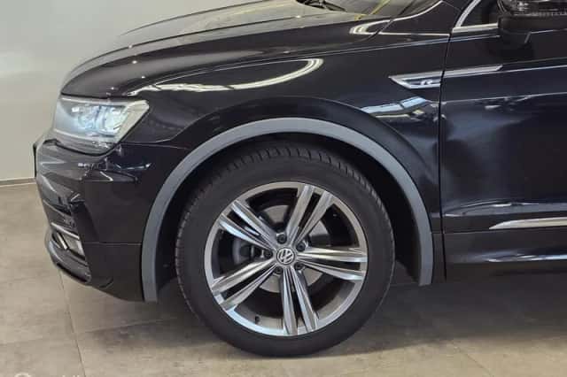 Volkswagen Tiguan (2018) thumbnail 5