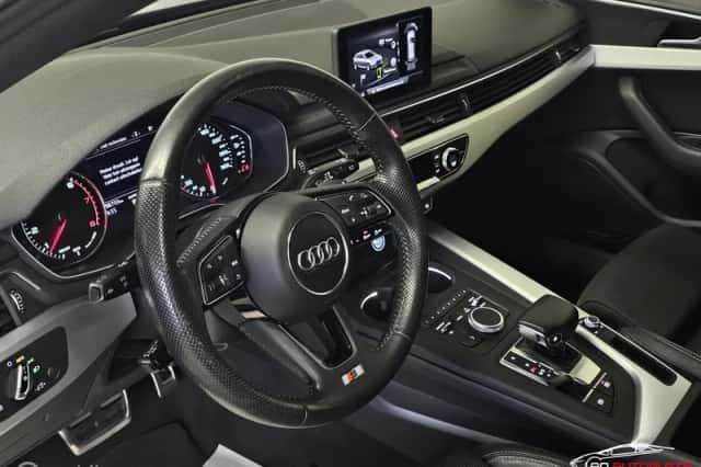 Audi A4 (2018) thumbnail 3