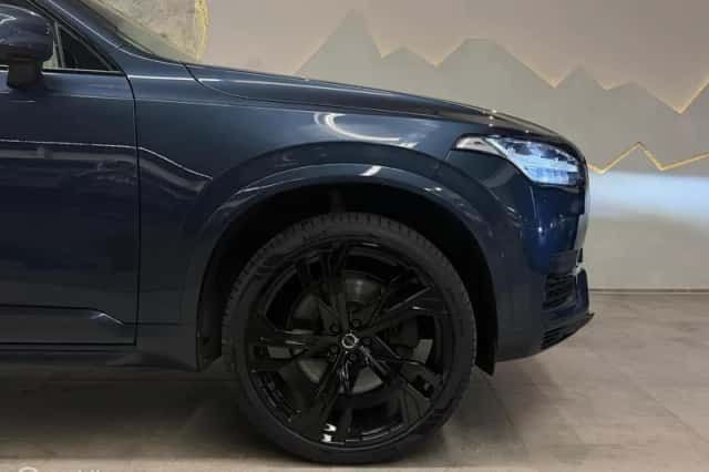 Volvo XC90 (2017) thumbnail 6