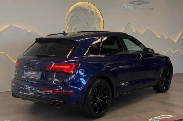 Audi Q5 (2021) thumbnail 2