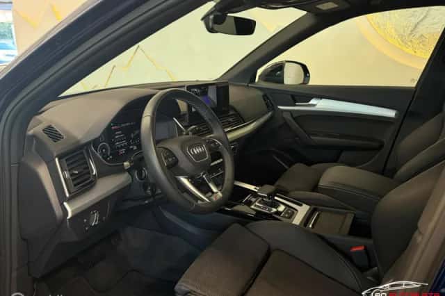 Audi Q5 (2021) thumbnail 3