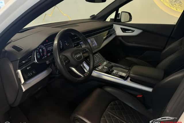 Audi Q7 (2020) thumbnail 3