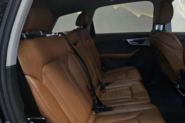 Audi Q7 (2016) thumbnail 4