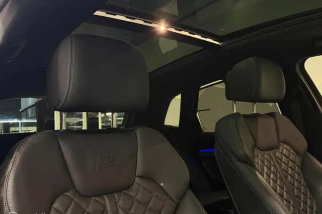 Audi Q5 (2022) thumbnail 4