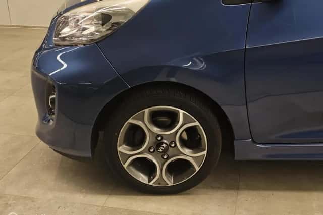 Kia Picanto (2016) thumbnail 5
