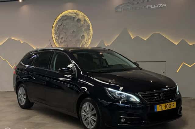 Peugeot 308 (2018) thumbnail 5