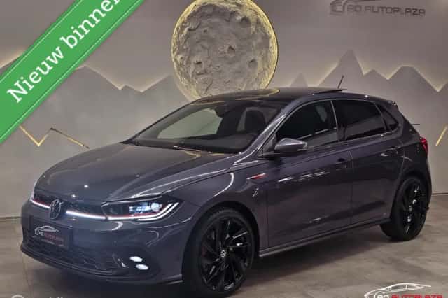 Volkswagen Polo (2022) thumbnail 1