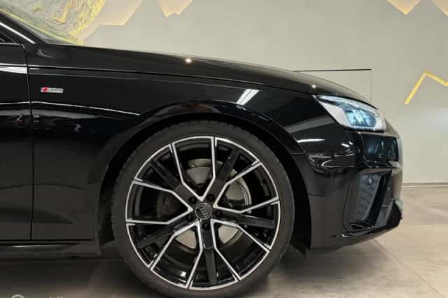 Audi A4 (2020) thumbnail 5