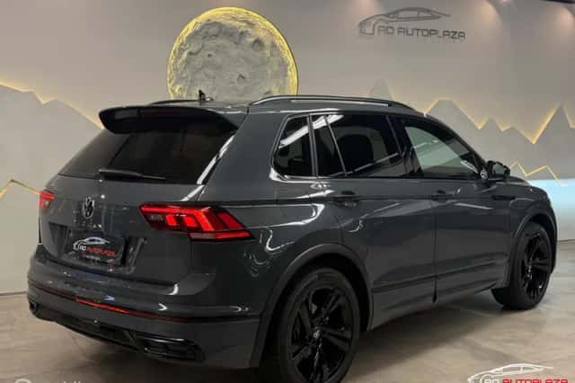 Volkswagen Tiguan (2020) thumbnail 2