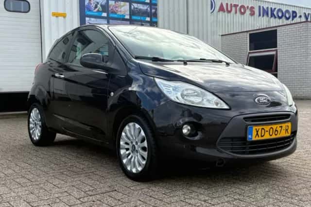 Ford Ka (2011) thumbnail 2
