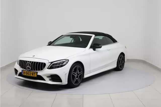 Mercedes-Benz C-Klasse (2018) thumbnail 3