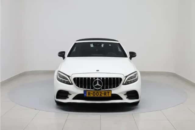 Mercedes-Benz C-Klasse (2018) thumbnail 5