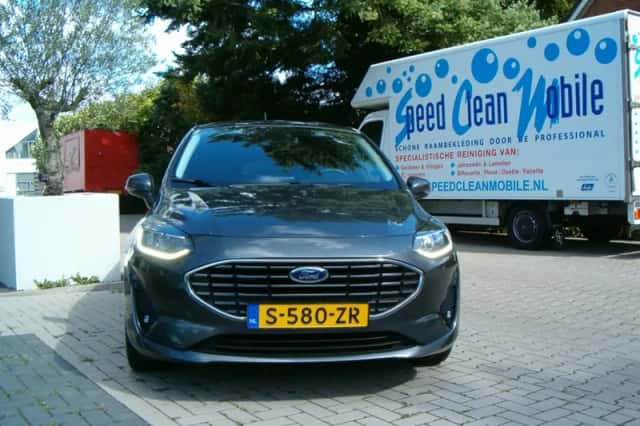 Ford Fiesta (2022) thumbnail 2