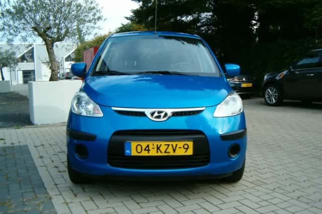 Hyundai i10 (2010) thumbnail 2