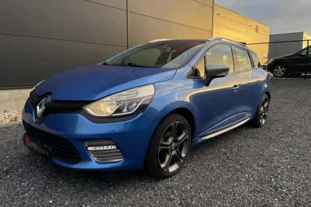 Renault Clio (2015) thumbnail 2