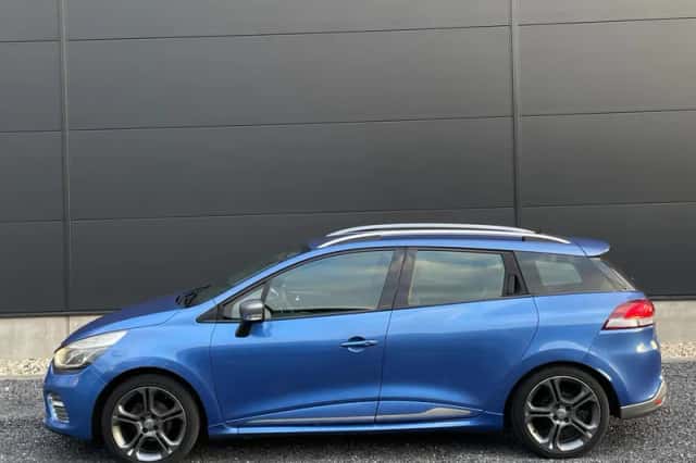 Renault Clio (2015) thumbnail 3