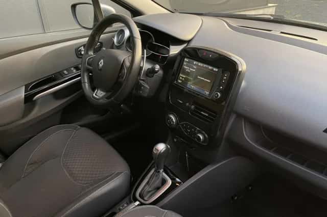 Renault Clio (2015) thumbnail 5