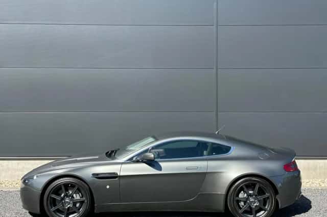 Aston Martin V8 Vantage (2006) thumbnail 3