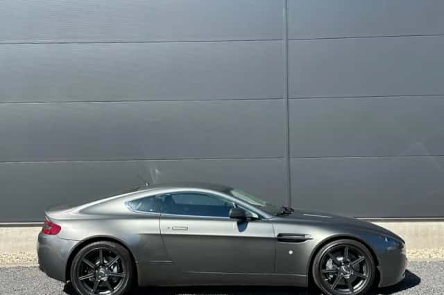 Aston Martin V8 Vantage (2006) thumbnail 6