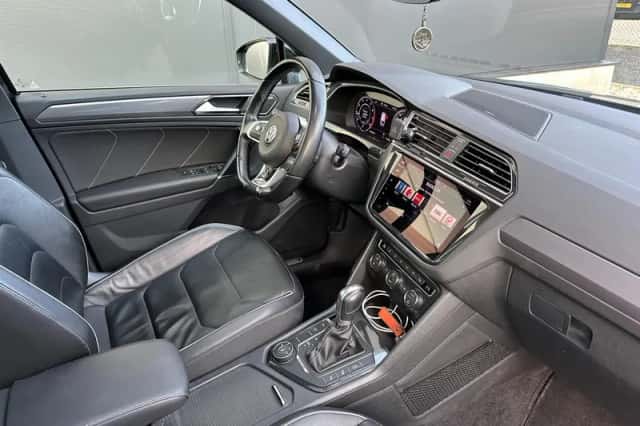 Volkswagen Tiguan (2018) thumbnail 5