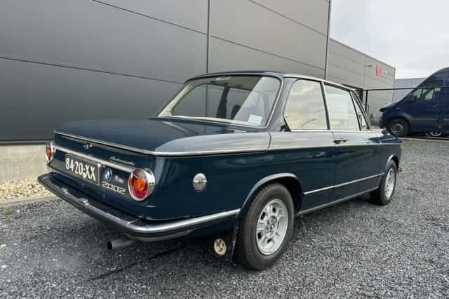 BMW 2002 (1973) thumbnail 5