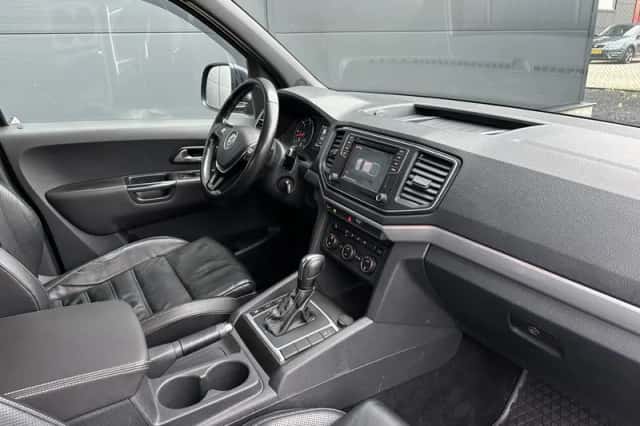Volkswagen Amarok (2020) thumbnail 5